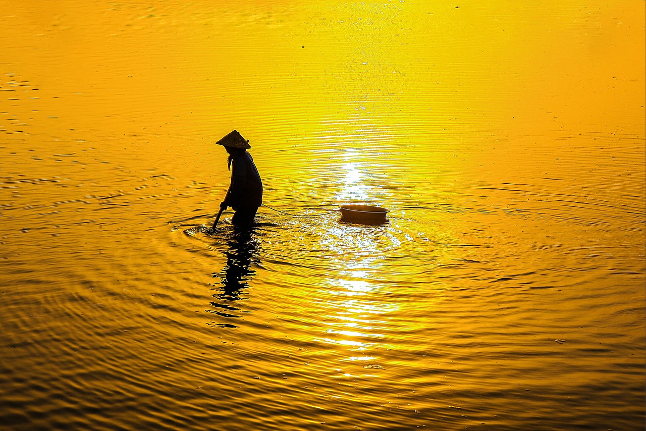 汗かき女性の悩みの原因とは何ですか？