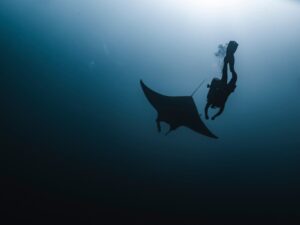 デリケートゾーンのにおいが朝強い原因と対策は？