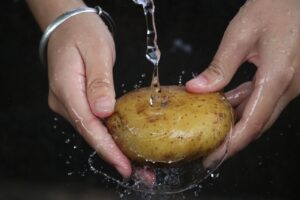 吸水ショーツの洗い方で匂いの残りを防ぐ方法は？